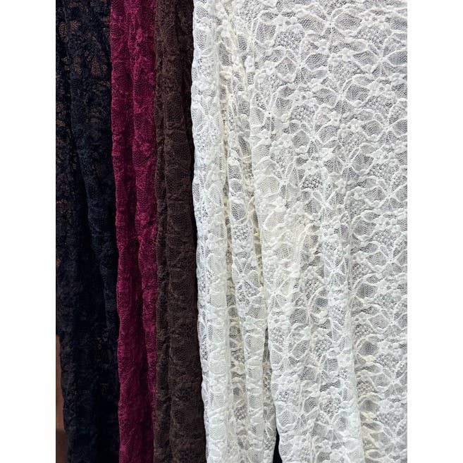 PLUS SIZE LACE FITTED LONG SLEEVE LETTUCE TRIM TOP