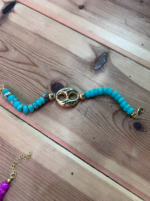 Colored stone bracelet