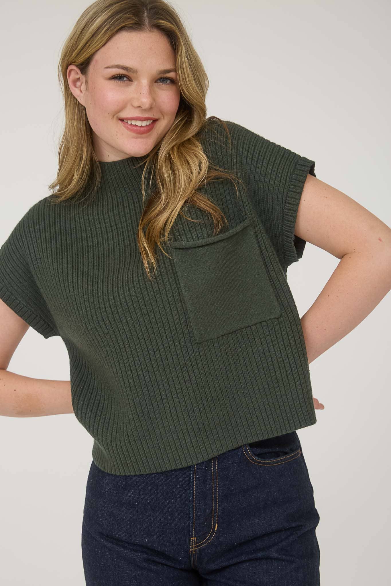 MOCK NECK POCKET DETAIL SHORT SLEEVE KNIT SWEATER