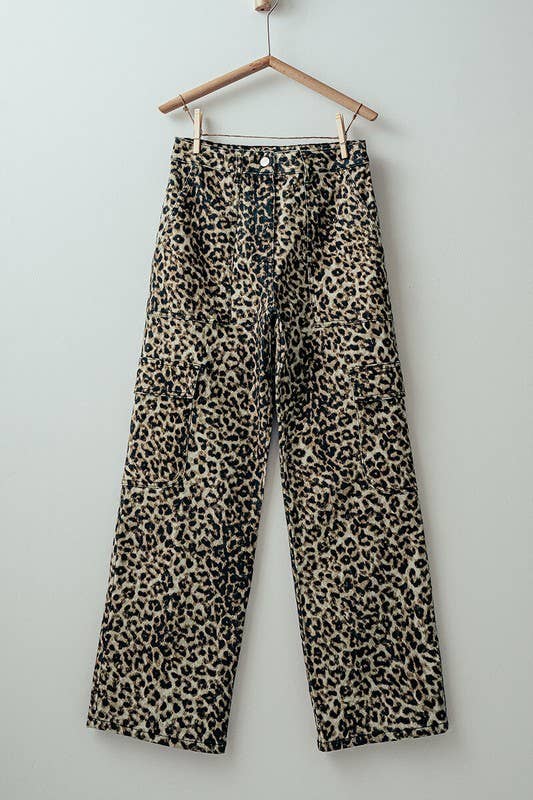 Leopard Print Cropped Cargo Pants