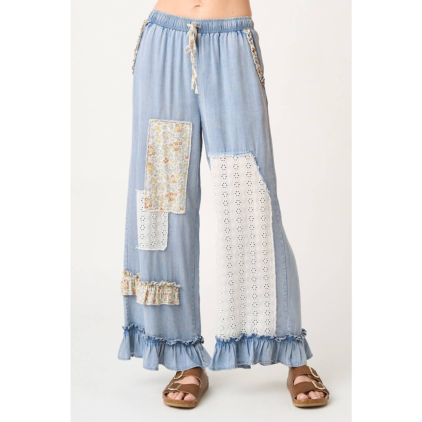 Eyelet widE LEG PANTS