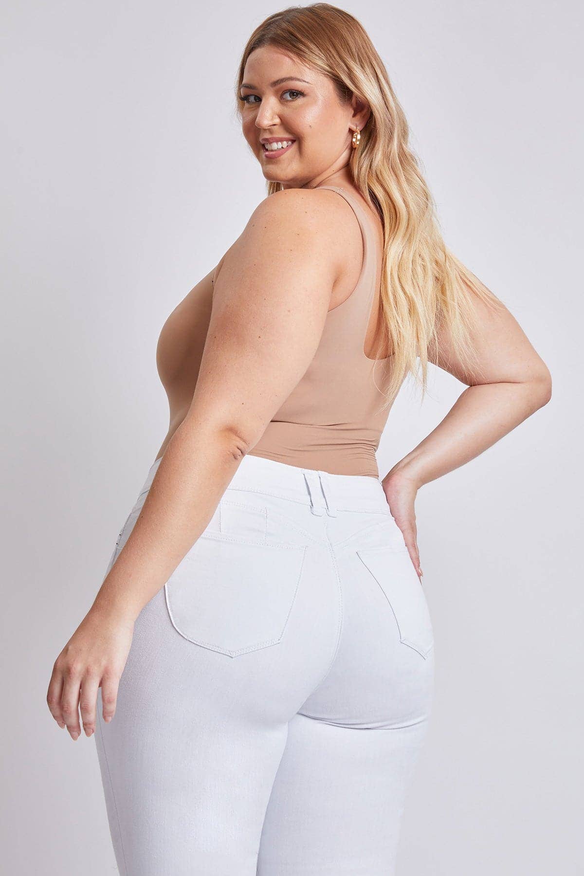 Plus WannaBettaButt Cuffed Ankle Jeans-EP953119