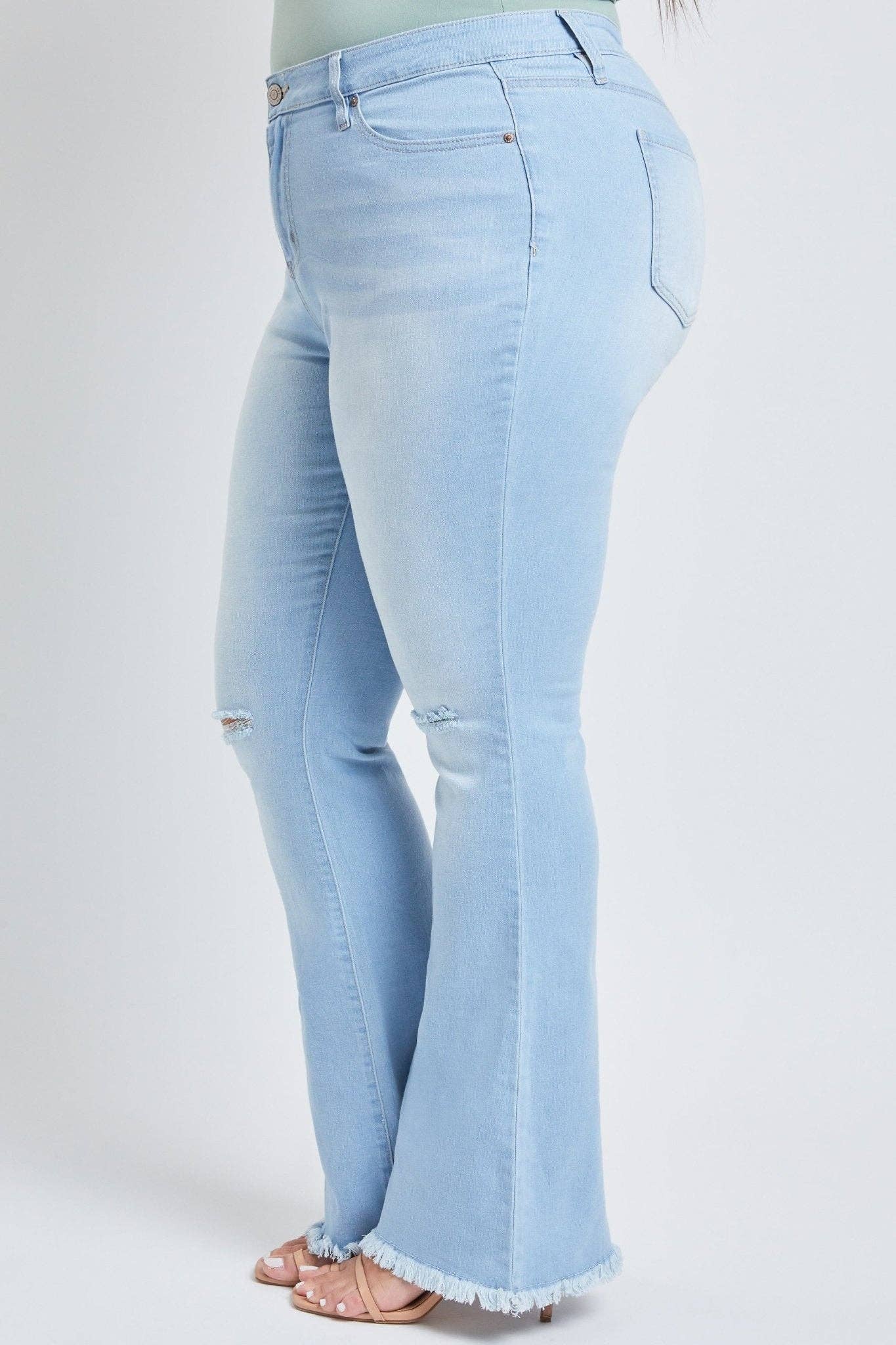 Plus Size High Rise Distressed Super Flare Jean-EP912956