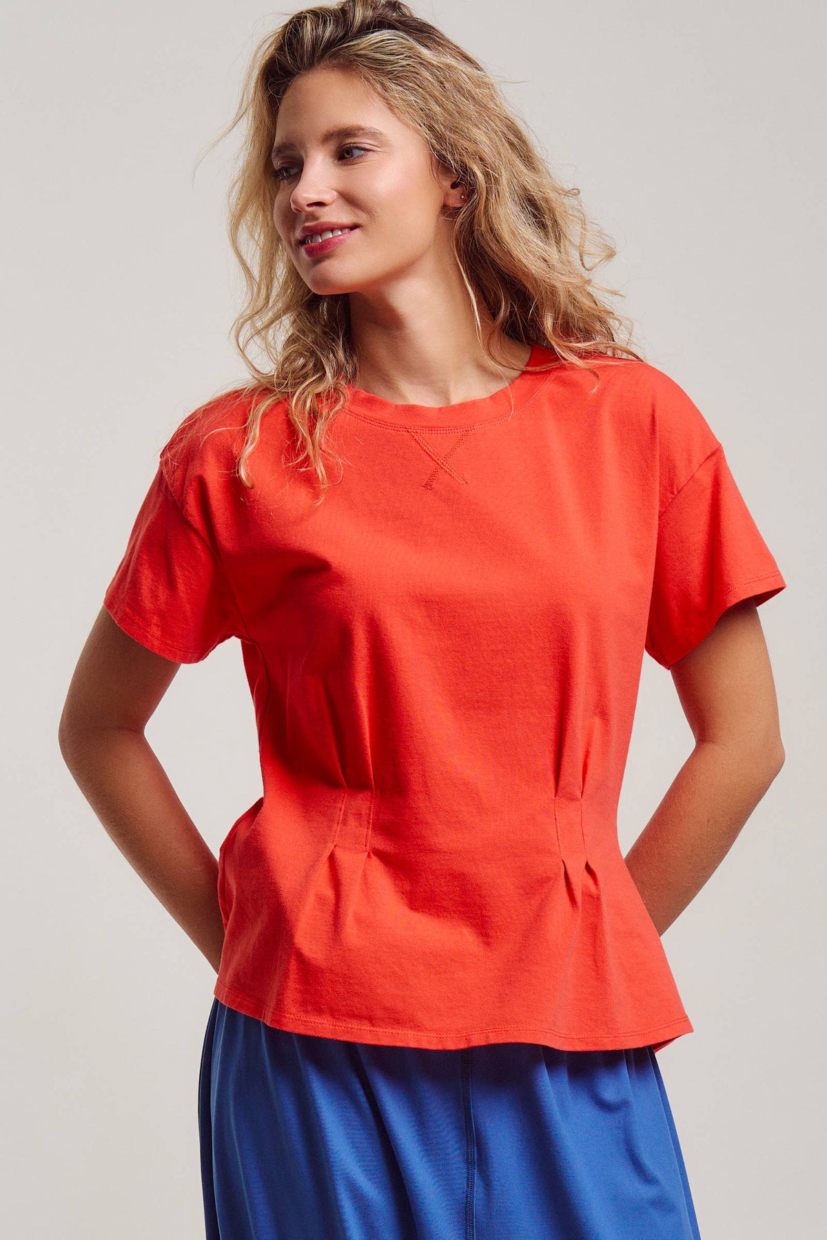 Urban Daizy - Pleated Waist Cotton Spandex Everyday Tee