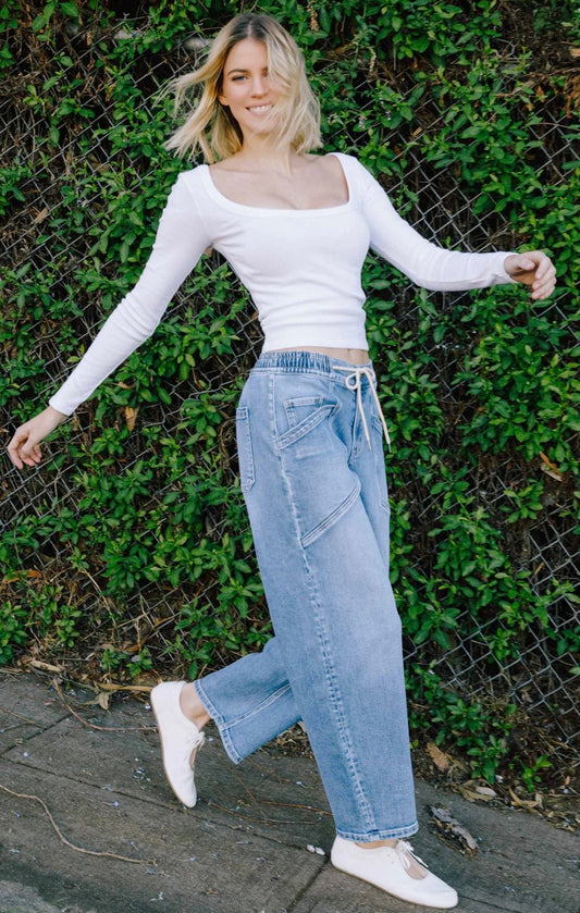 High rise barrel jean