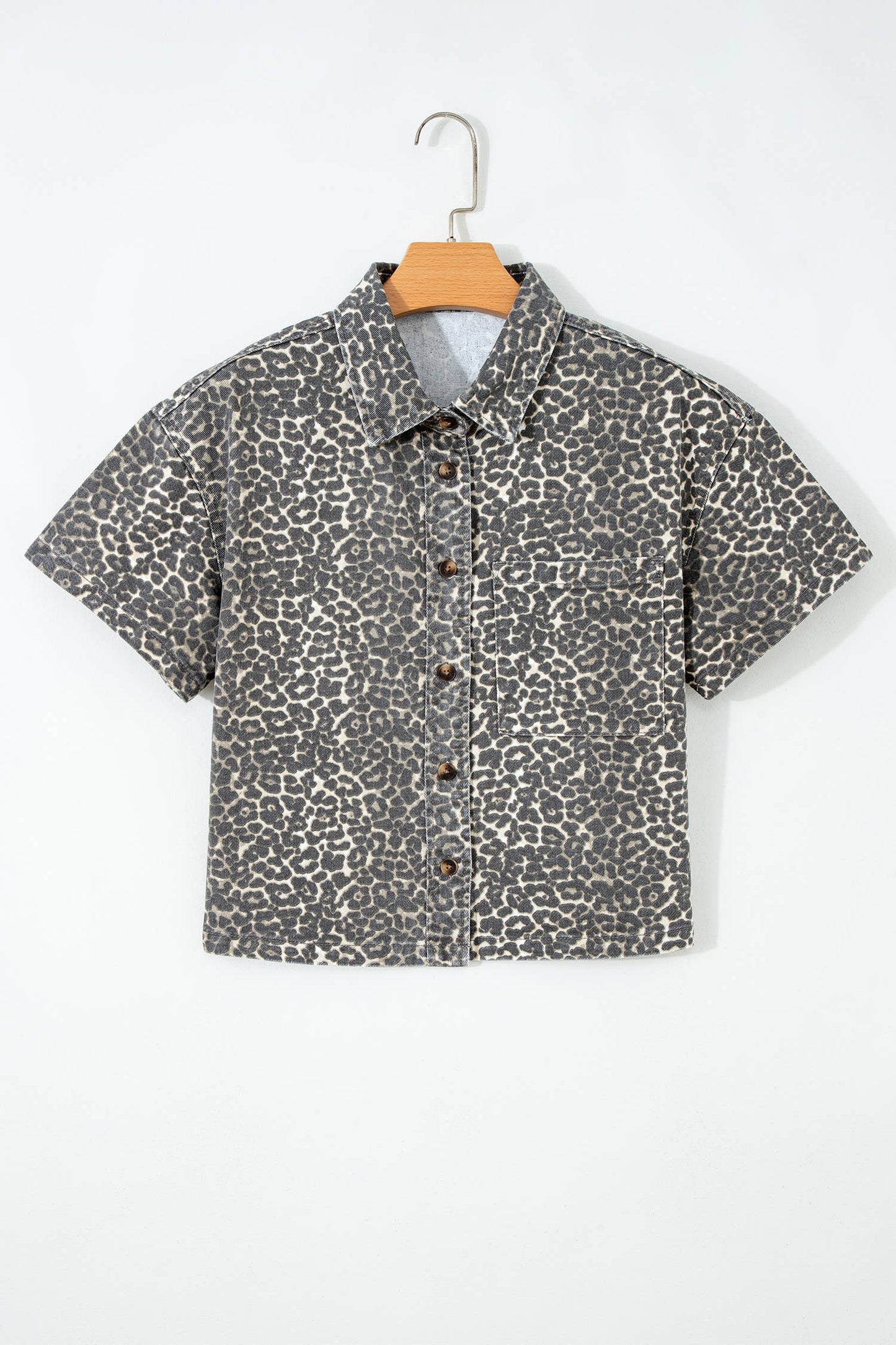 PRETTY BASH - PRETTY BASH Leopard Denim Short Sleeve Button Cropped Shirt
