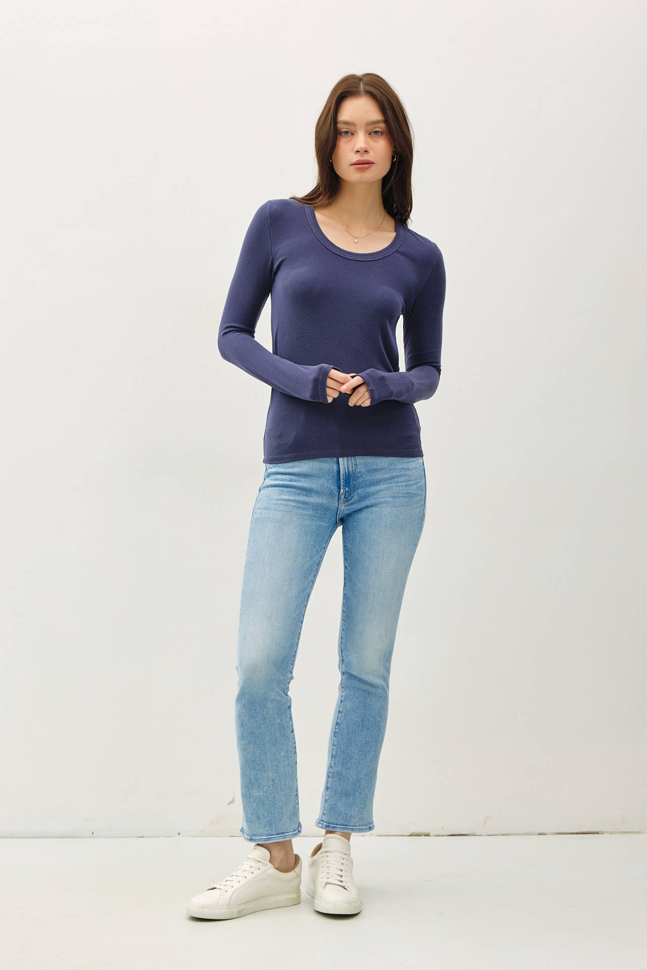 ULTRA SOFT BASIC SCOOP NECK LONG SLEEVE TEE