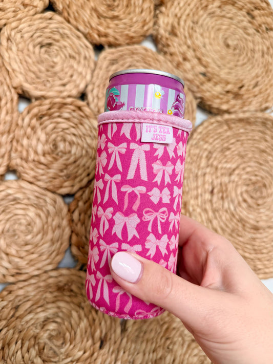 It's Tex Jess - Slim Can Sleeve-Pink Bow