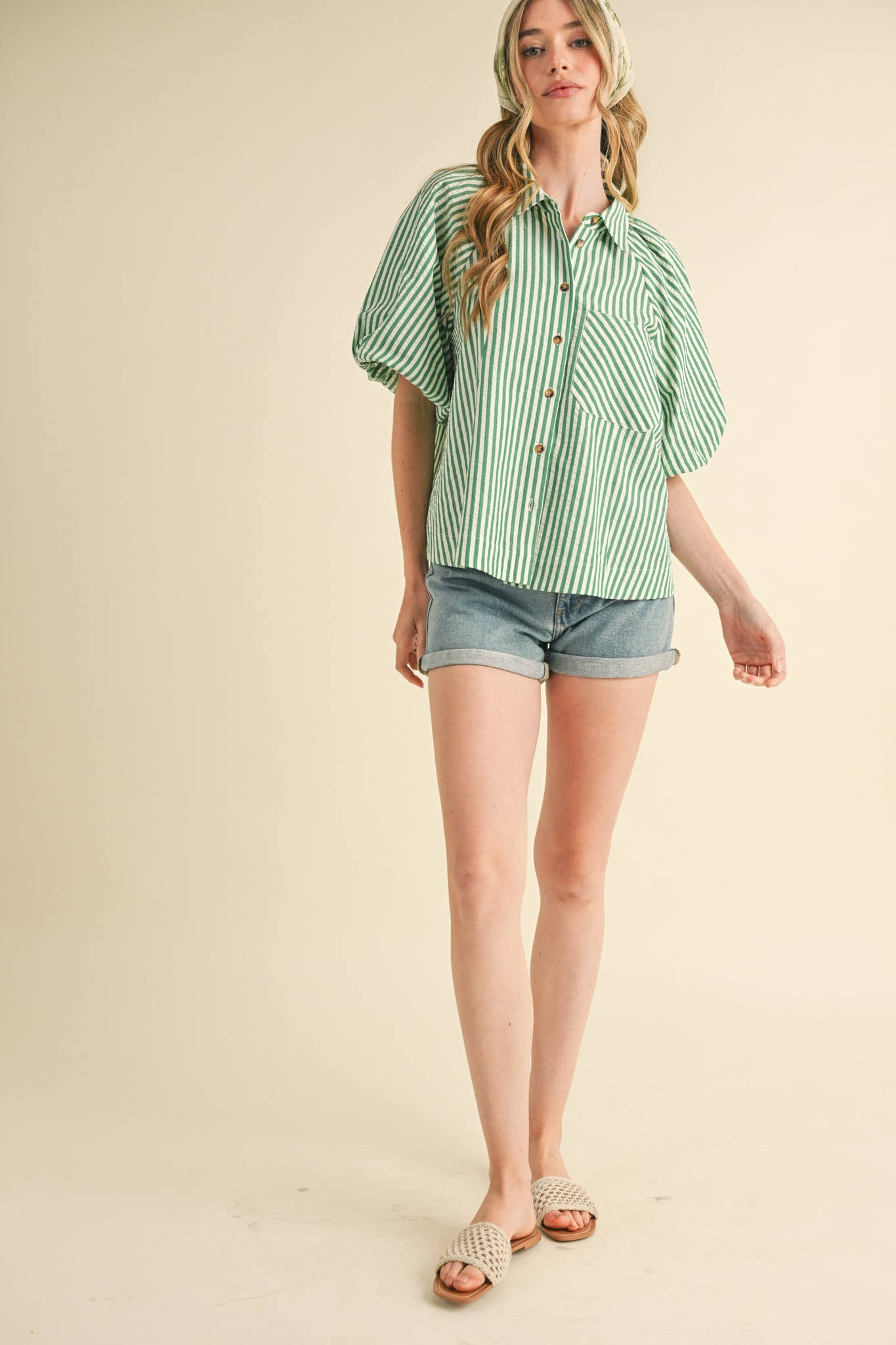 BUBBLE SLEEVE BUTTON DOWN TOP