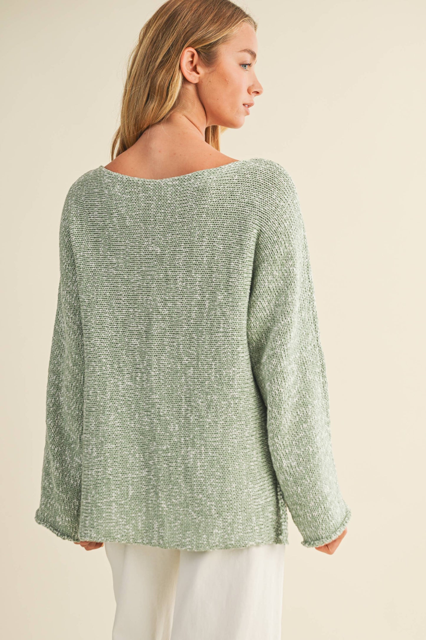 TWO TONE SWEATER TOP