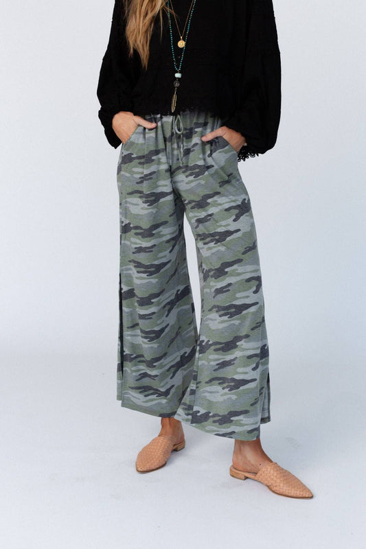 Three Bird Nest - Casual Wanderer Wide Leg Slit Pants - Charcoal Camo Pant