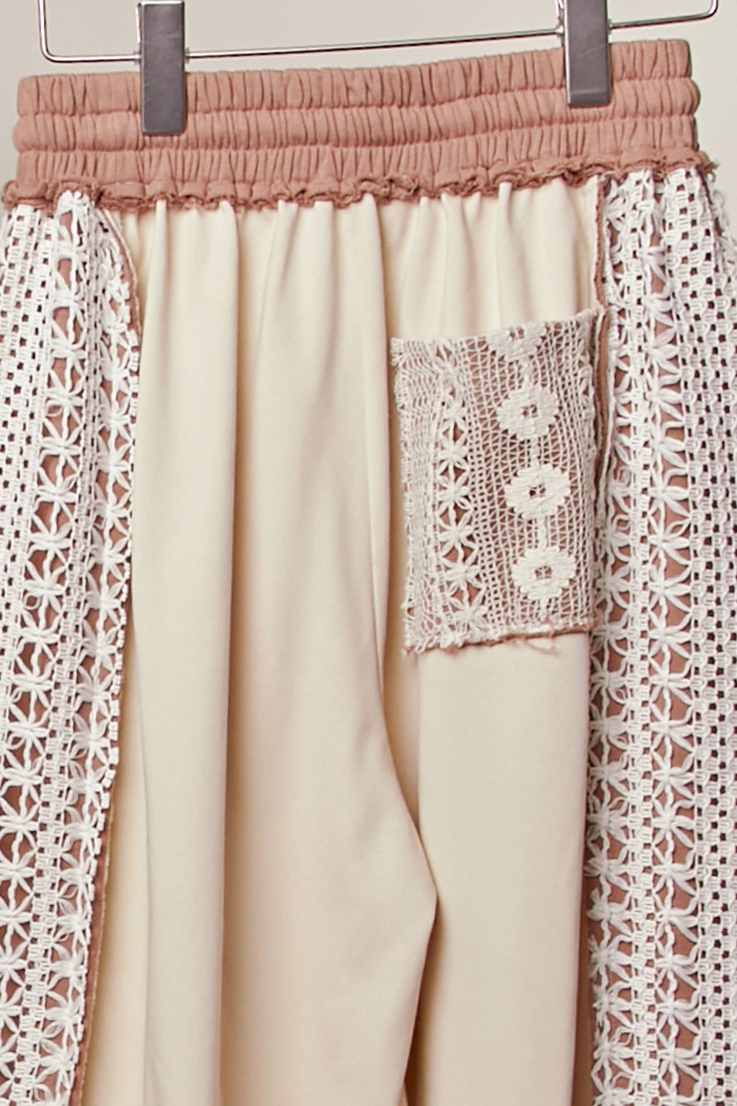 Mello. - Lace Accents Patchwork Maxi Pants