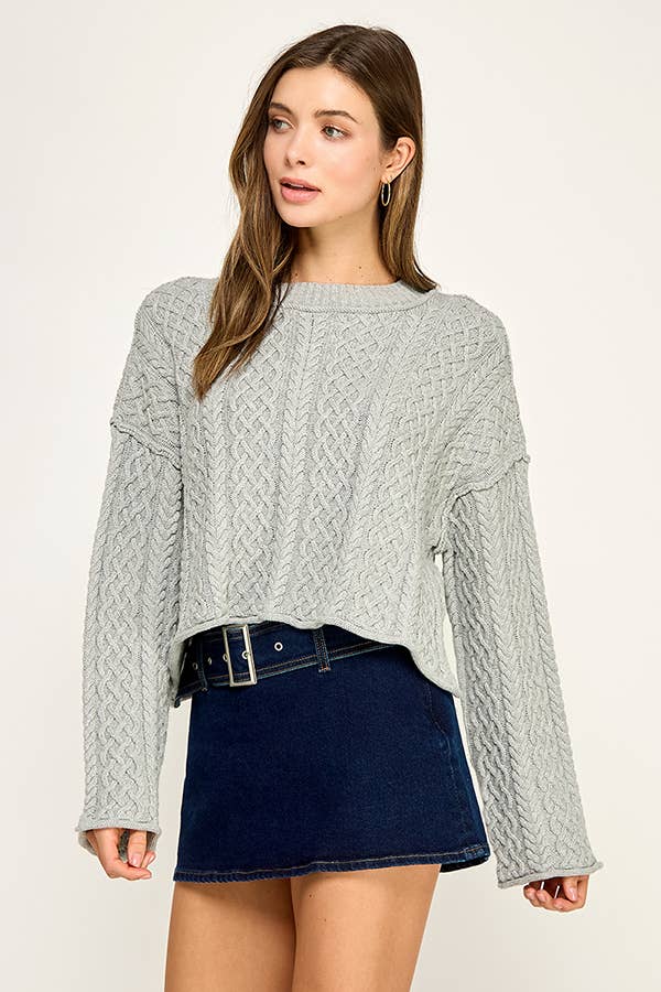 CROPPED CABLE KNIT PULLOVER