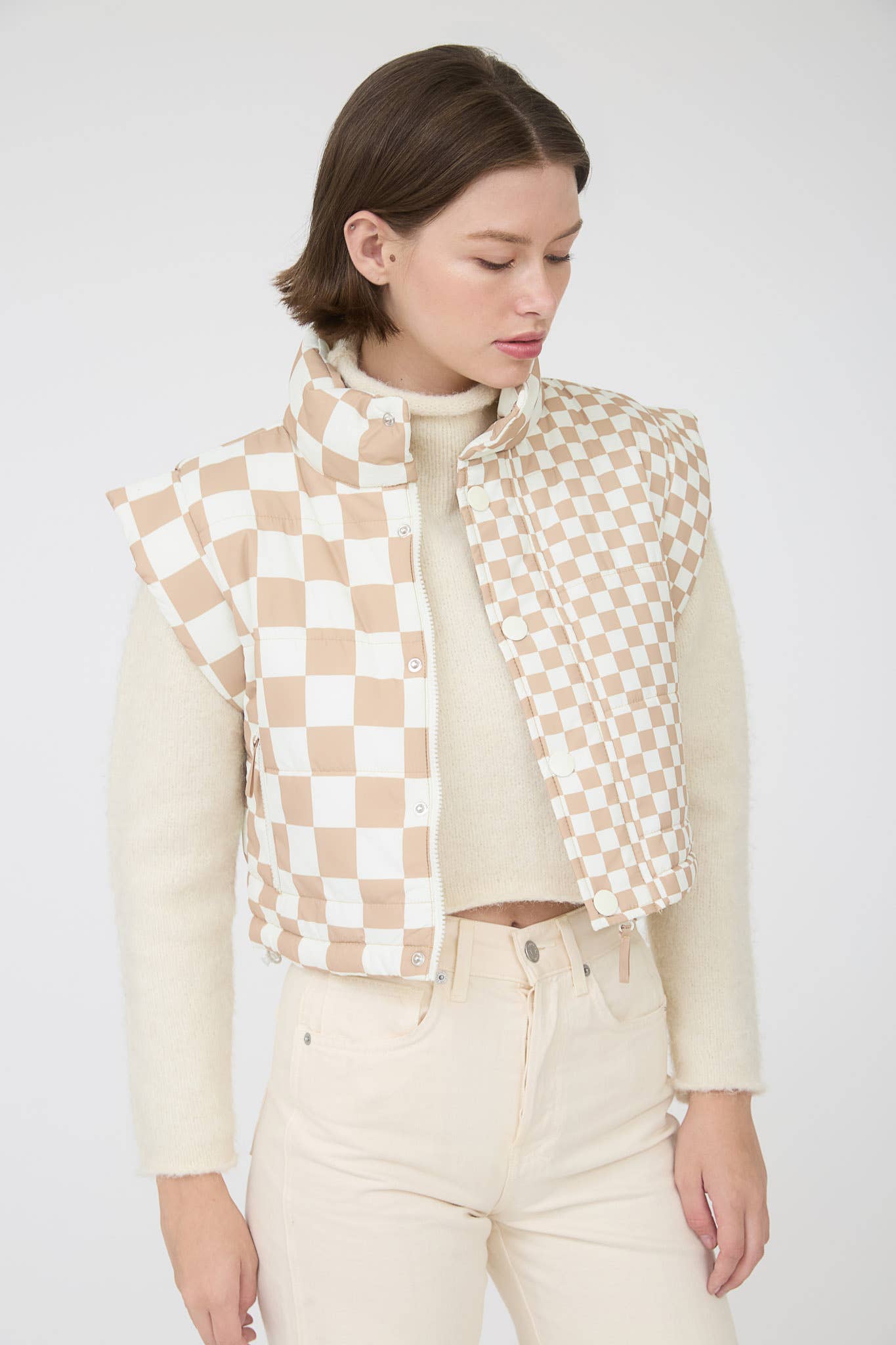 CHECKERED CROPPED PUFFER VEST