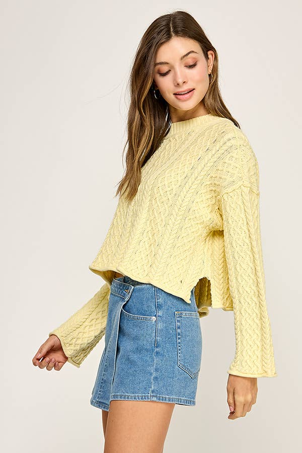 CROPPED CABLE KNIT PULLOVER