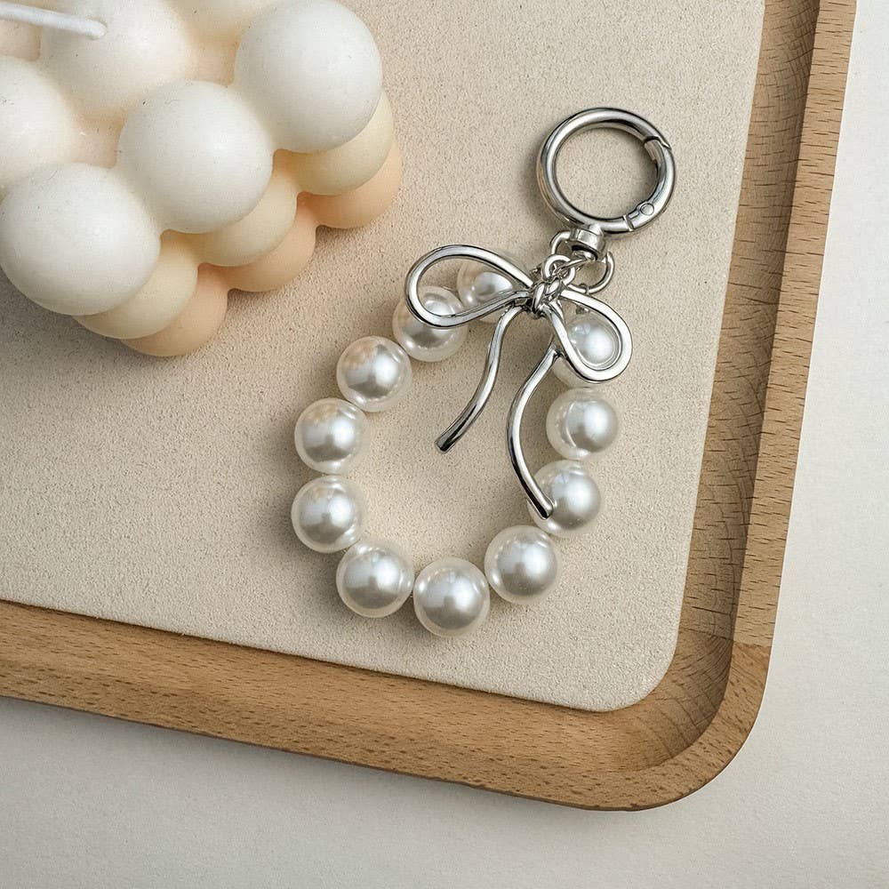 BAG CHARM-PEARL KEYCHAIN BAG CHARM | 40KC139