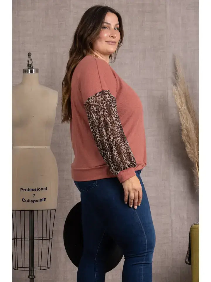 MAUVE ANIMAL PRINT RIB STITCH CONTRAST PLUS SIZE TOP