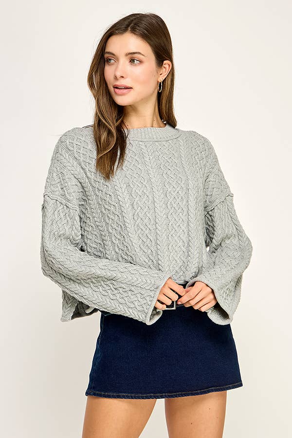 CROPPED CABLE KNIT PULLOVER