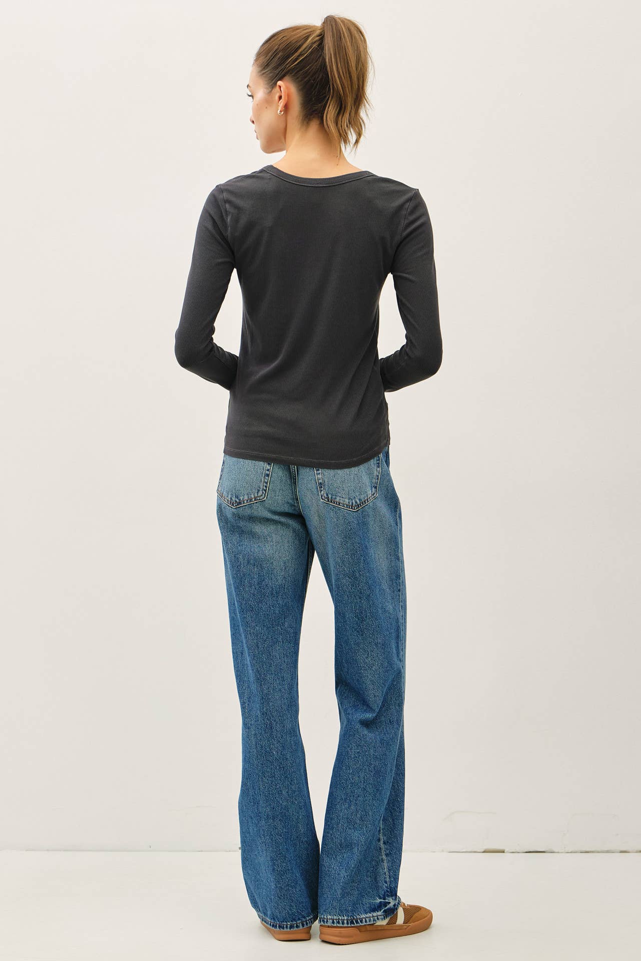 ULTRA SOFT BASIC SCOOP NECK LONG SLEEVE TEE