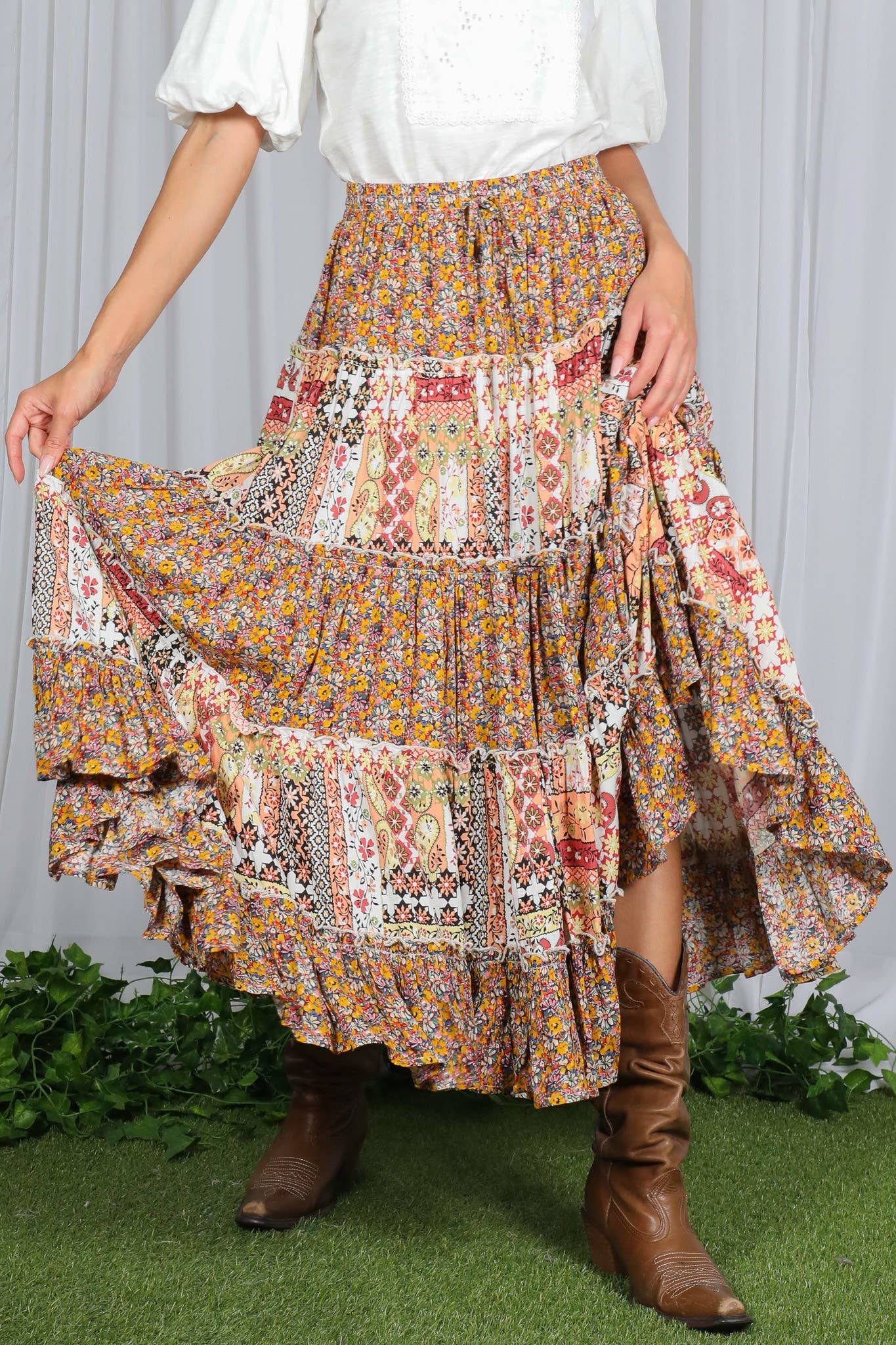 Patchwork Floral Print Bohemian-Inspired Maxi Skirt VS83041