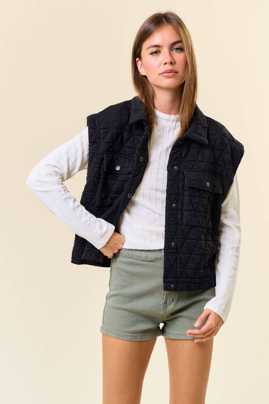 QUILTED POINT COLLAR FLAP PATCHED POCKET VEST - 10626J-1