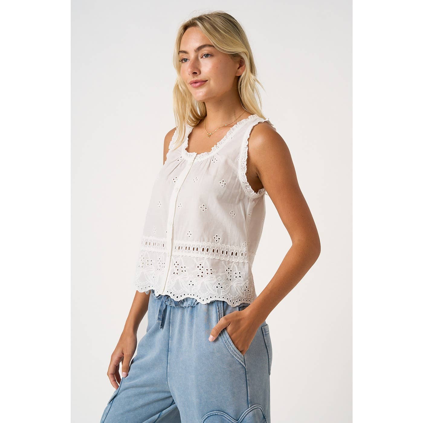 mittoshop - EMBROIDERED EYELET BUTTON FRONT TANK TOP