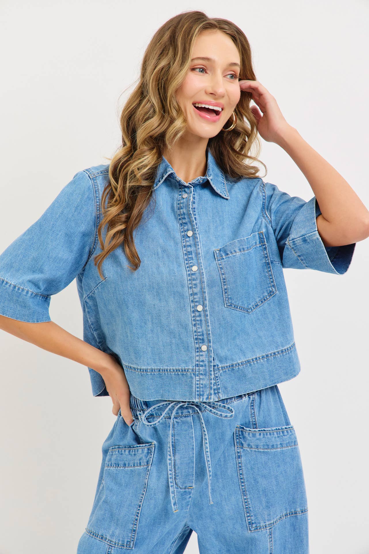Sweet Lovely by Jen - CASUAL EVERYDAY EFFORTLESS DENIM BUTTON DOWN SHIRT