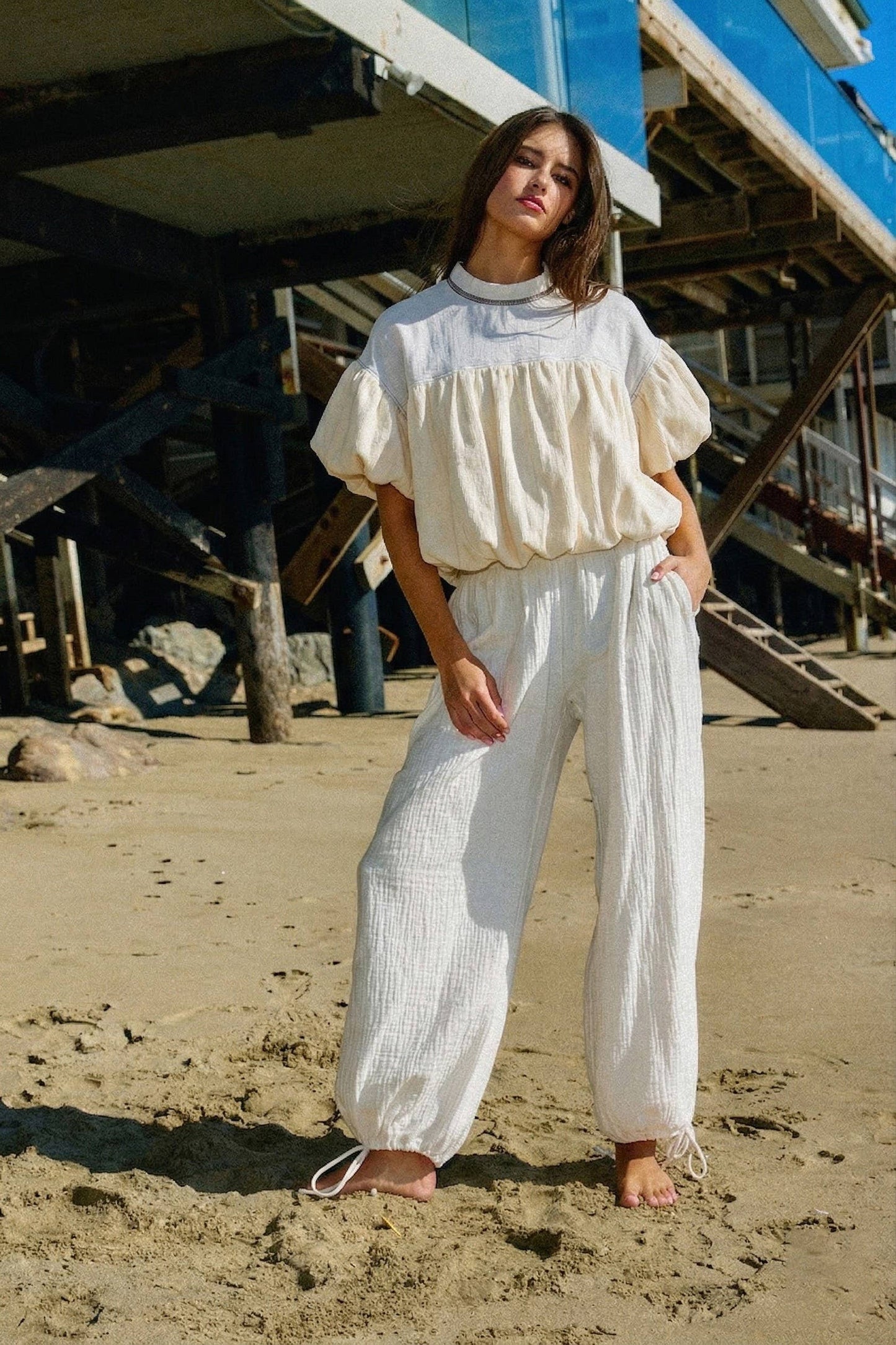 BUCKETLIST INC - T2965 Ruffle Sleeve & Hem Contrast Detail Crop Top
