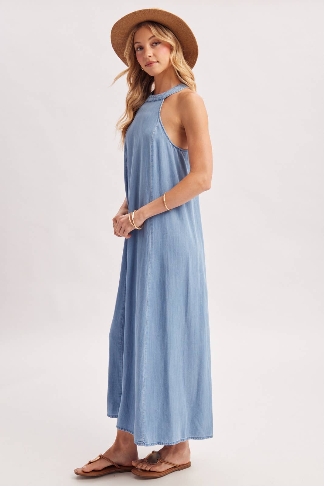 HALTER MAXI DRESS D03122