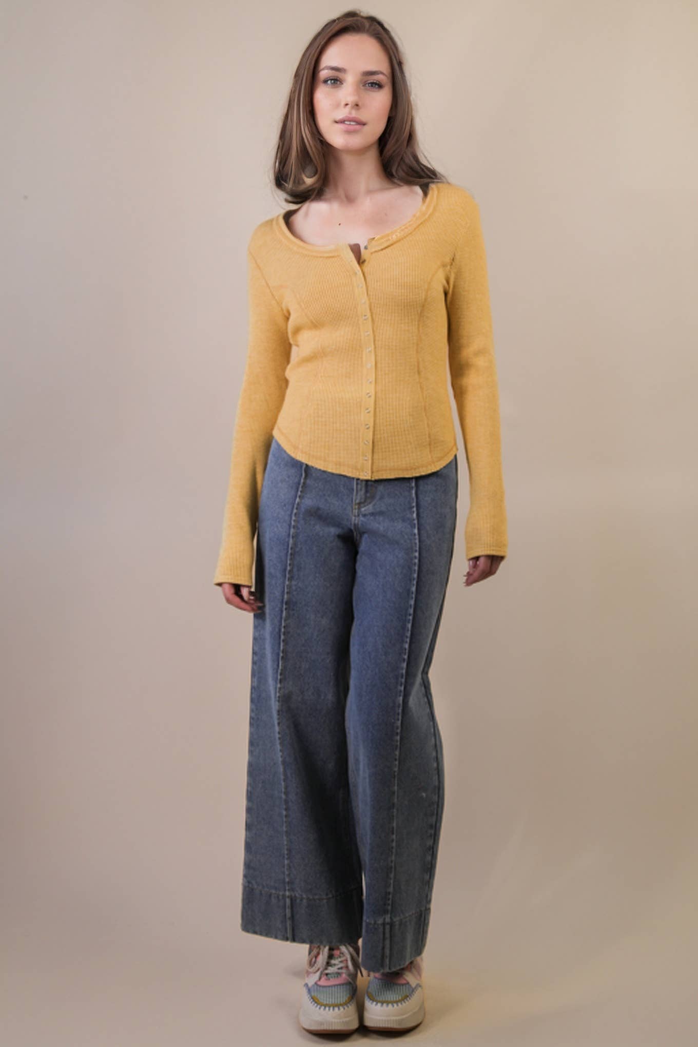 NT12243-Button Down Fitted Knit Casual Top