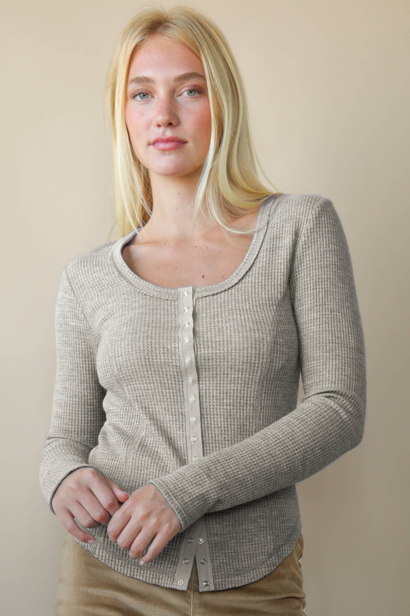 NT12243-Button Down Fitted Knit Casual Top