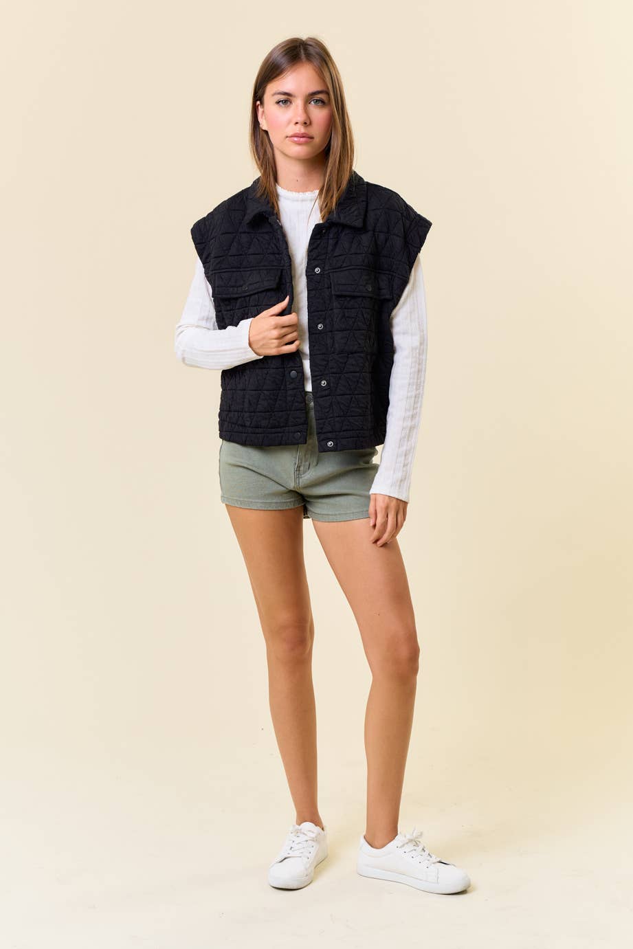 QUILTED POINT COLLAR FLAP PATCHED POCKET VEST - 10626J-1