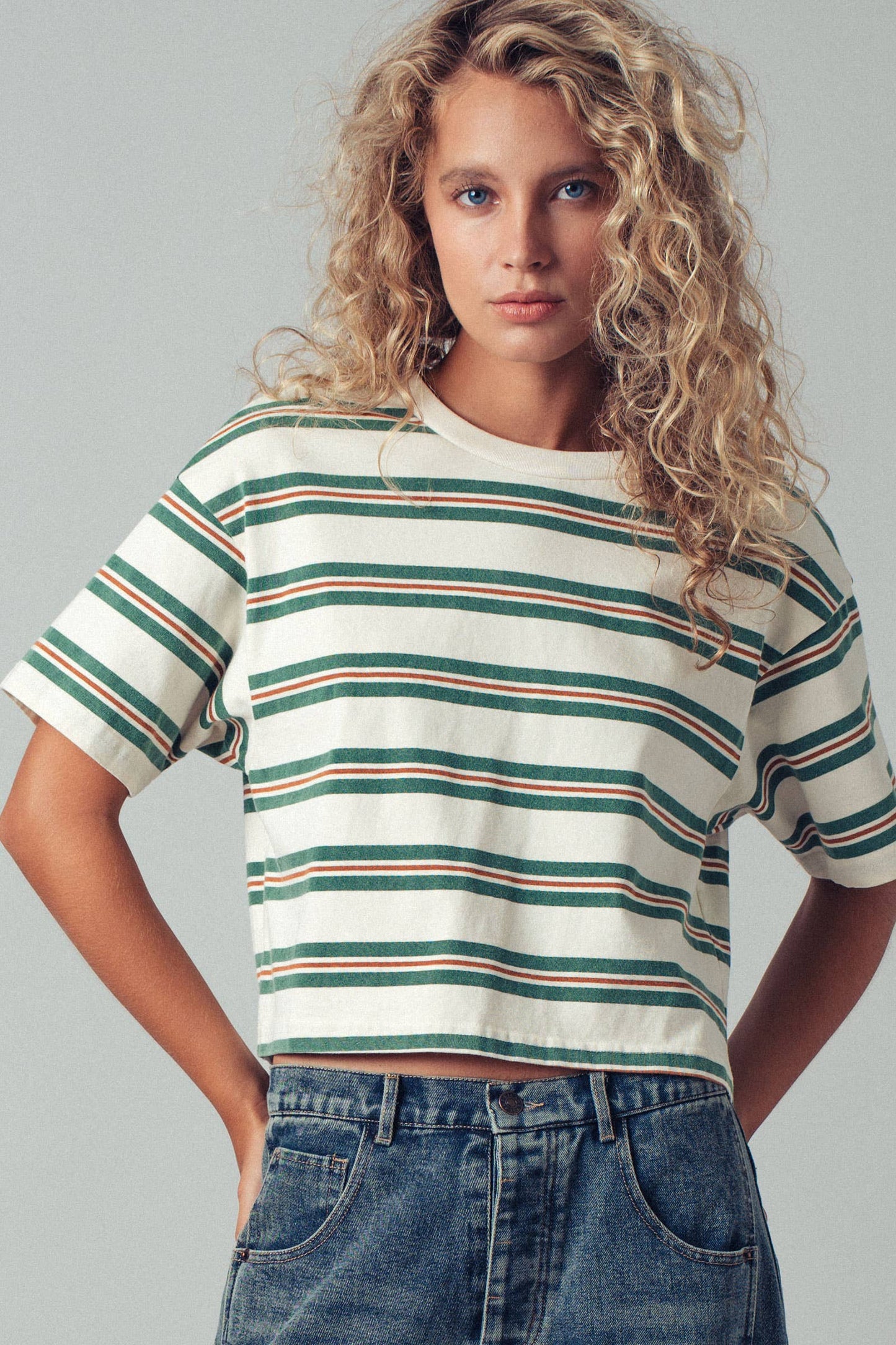 Urban Daizy - Vintage Washed Striped Cotton Crop Tee