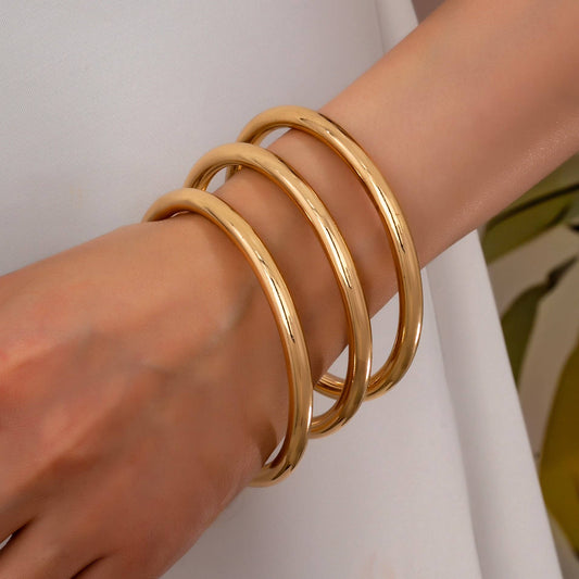 JOSSLYN by wall to wall - Chunky Triple Tube Bangle Set | 80B1604