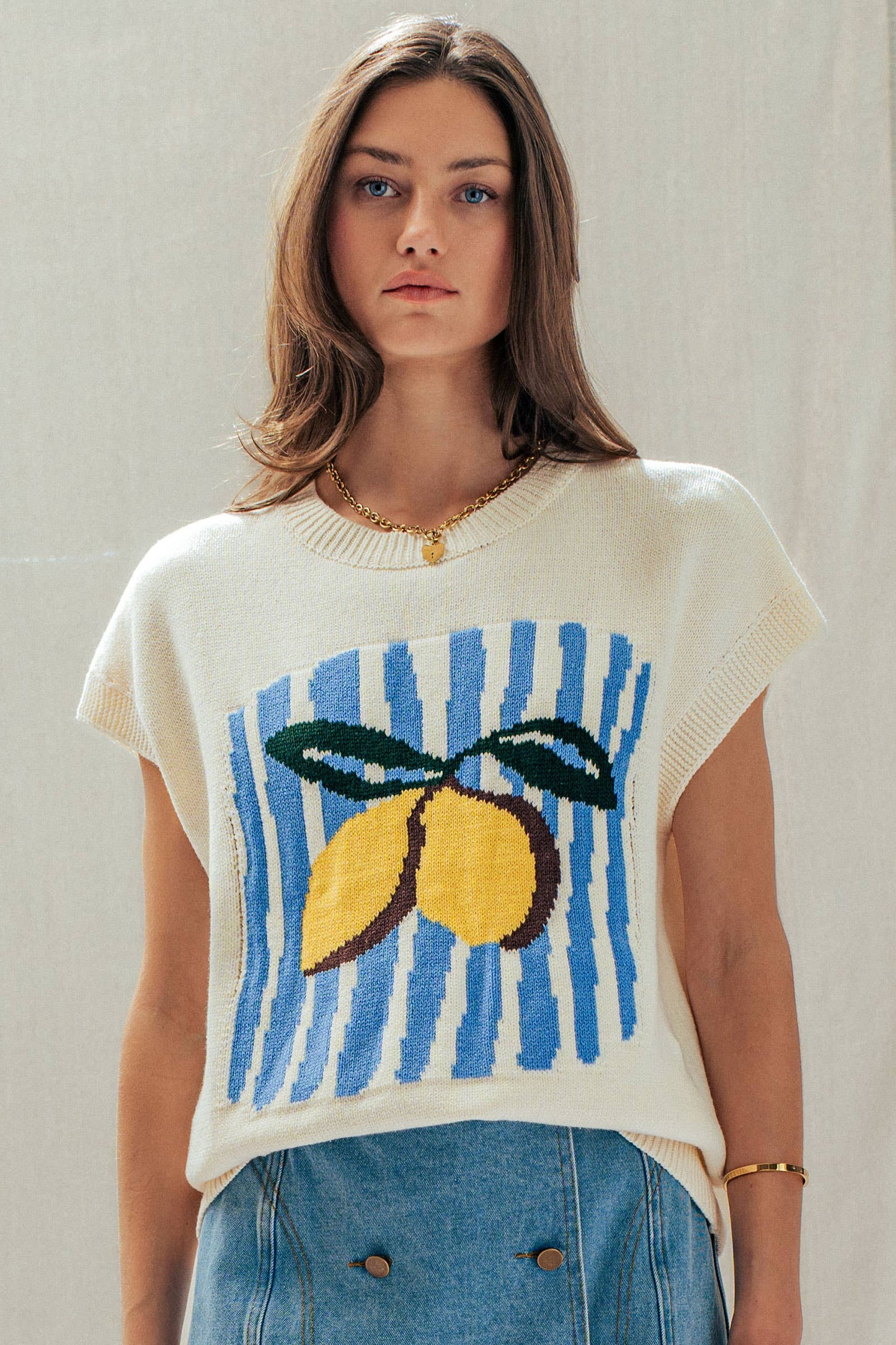 Urban Daizy - Lemon Graphic Knit Vest Citrus Print
