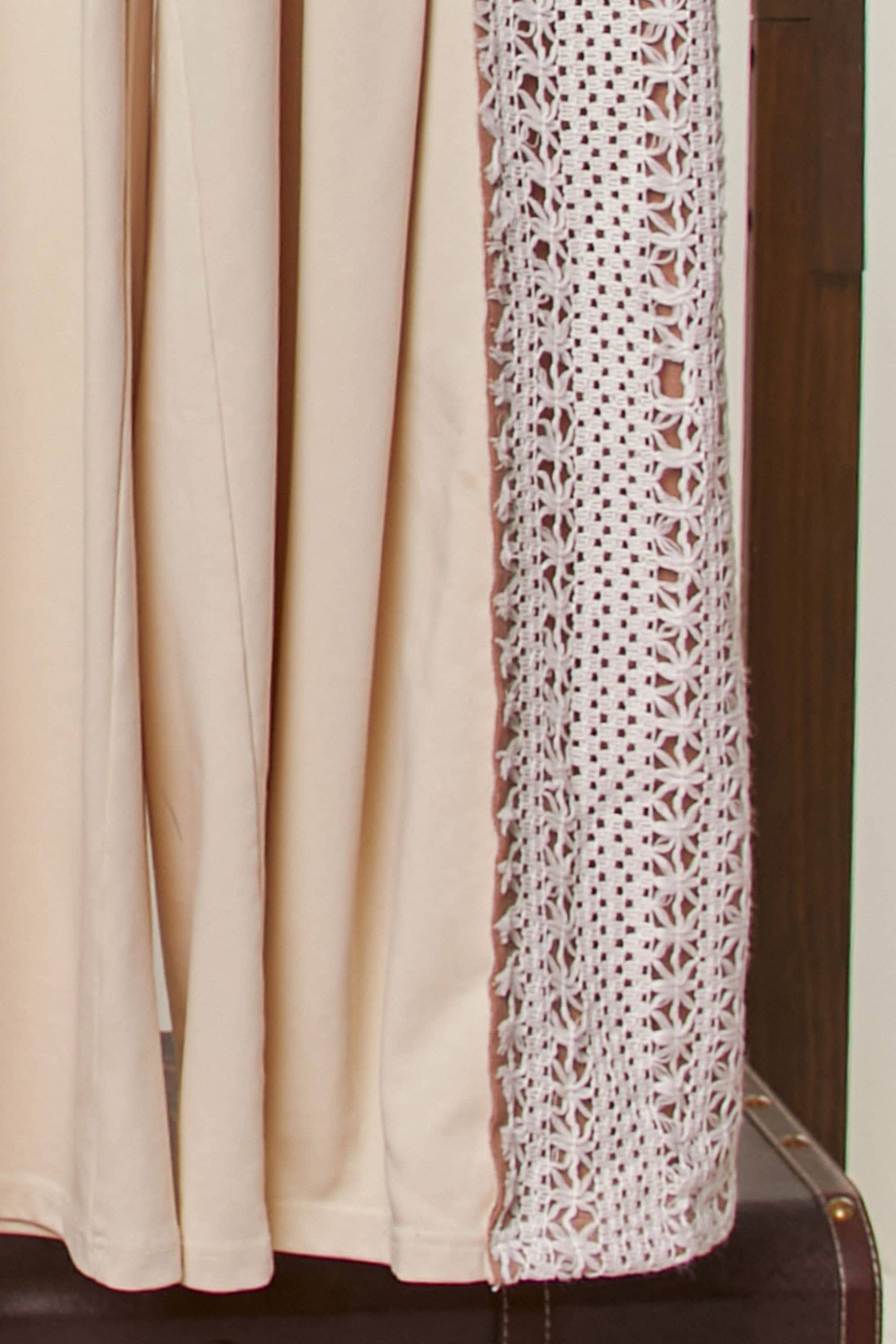 Mello. - Lace Accents Patchwork Maxi Pants