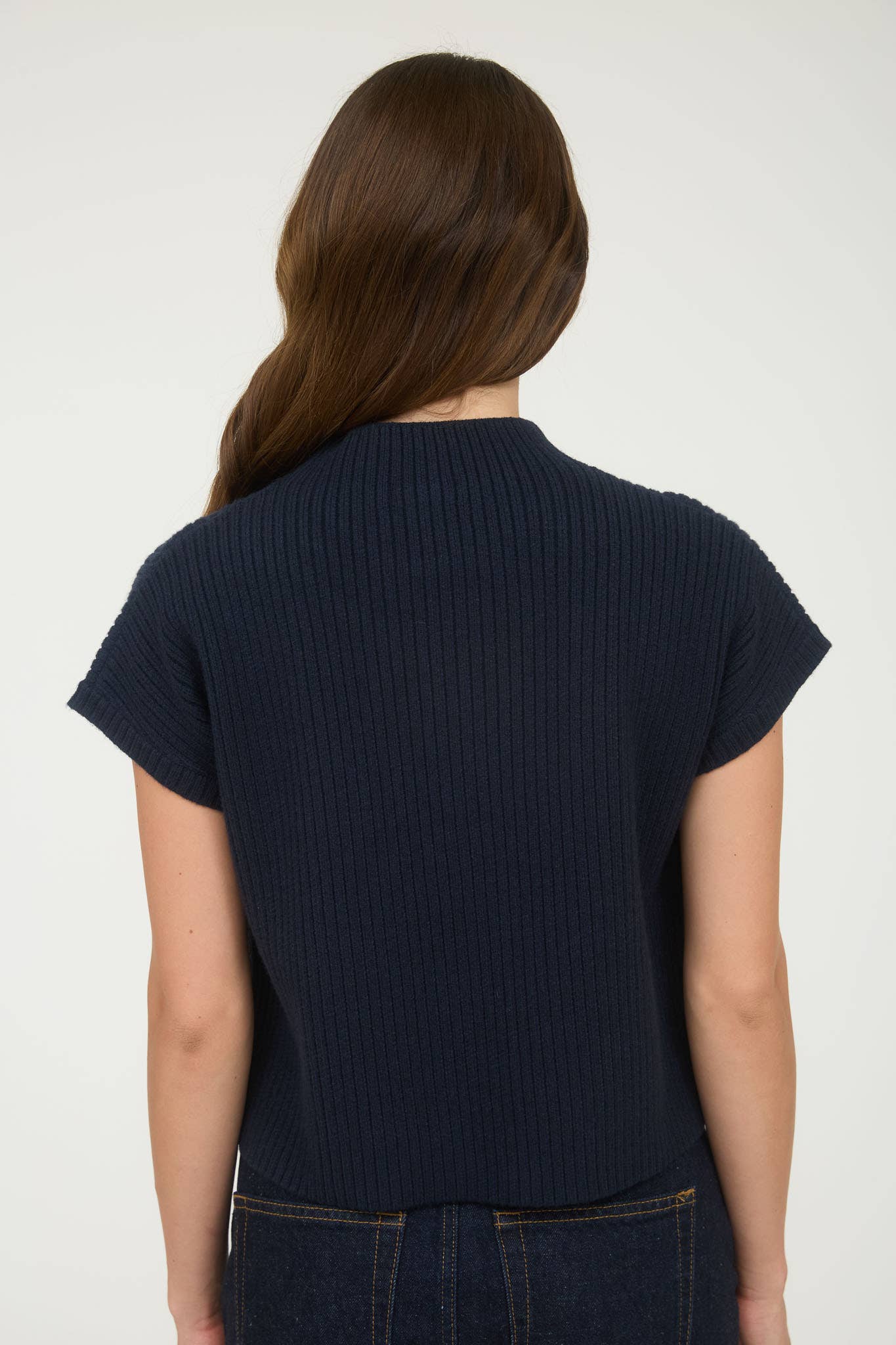 MOCK NECK POCKET DETAIL SHORT SLEEVE KNIT SWEATER: DENIM BLUE