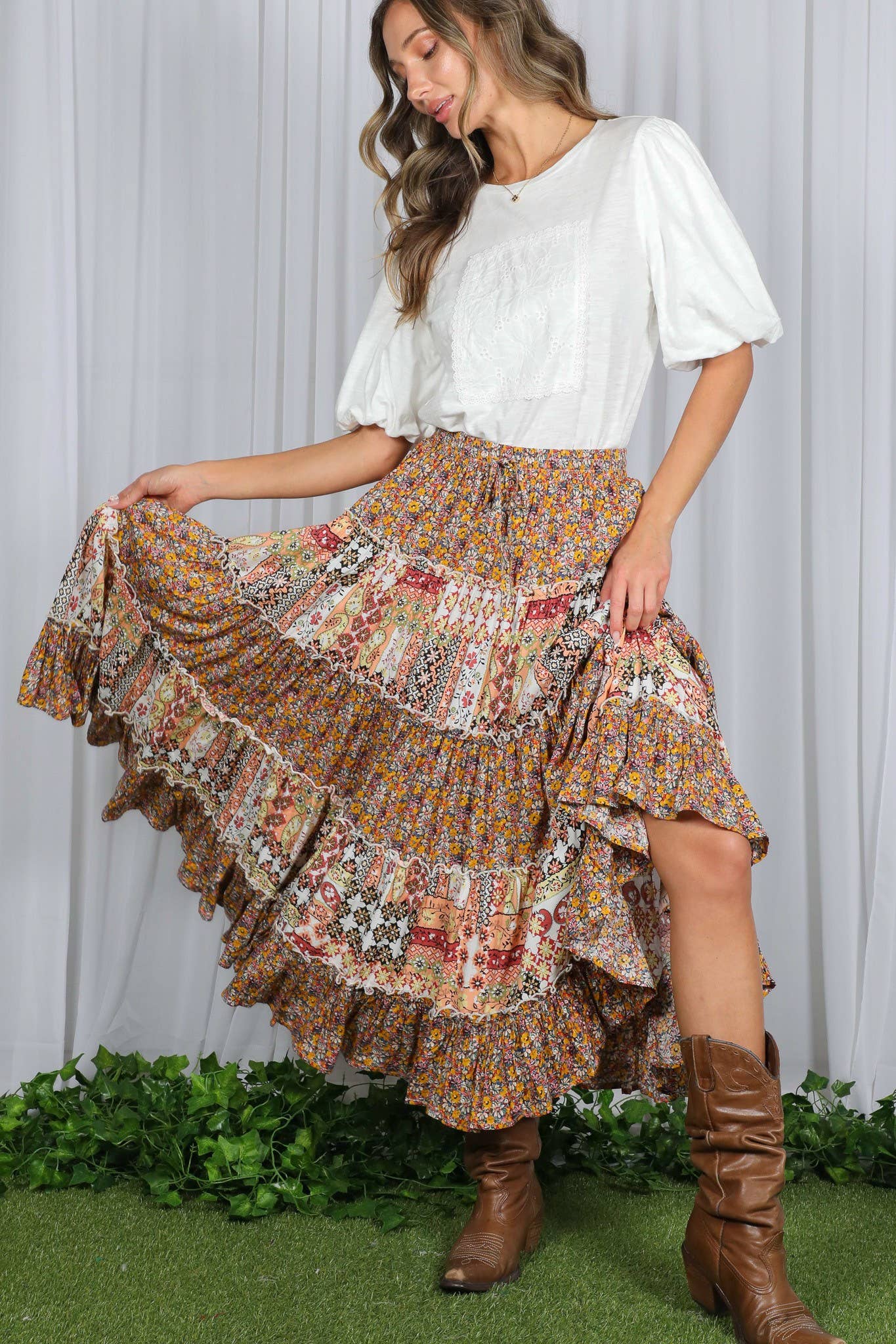 Patchwork Floral Print Bohemian-Inspired Maxi Skirt VS83041