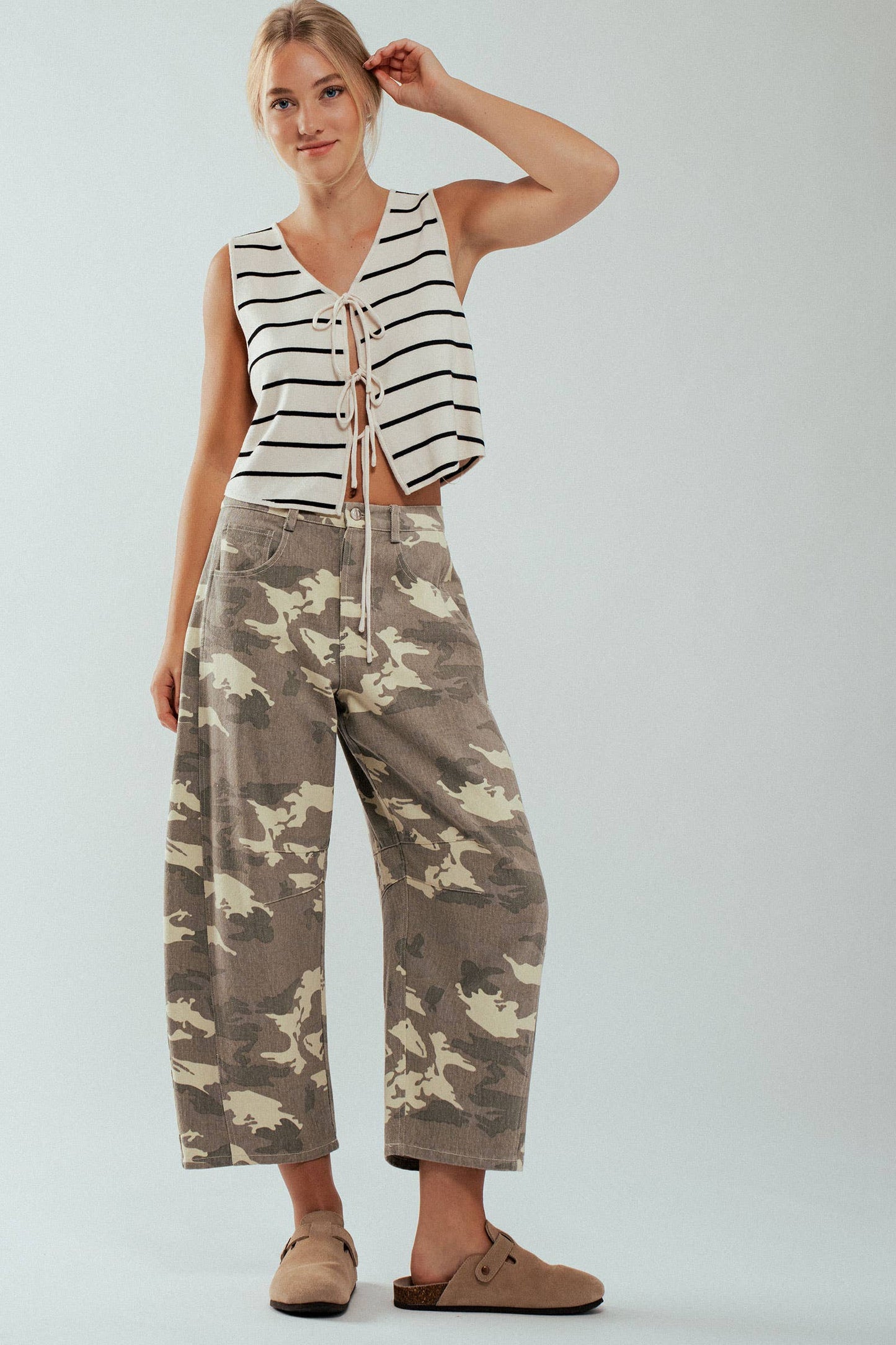 Camo Print Wide Leg Cropped Western Jeans