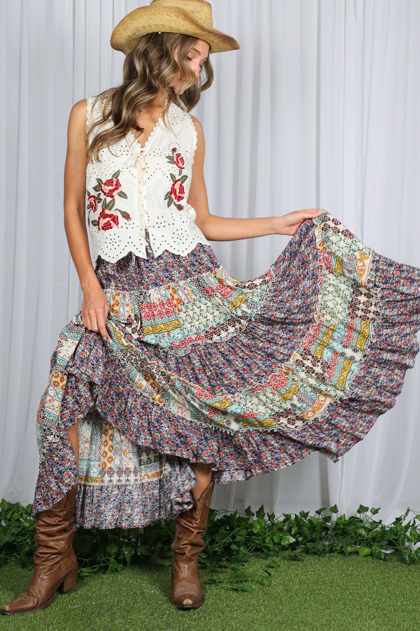 Patchwork Floral Print Bohemian-Inspired Maxi Skirt VS83041