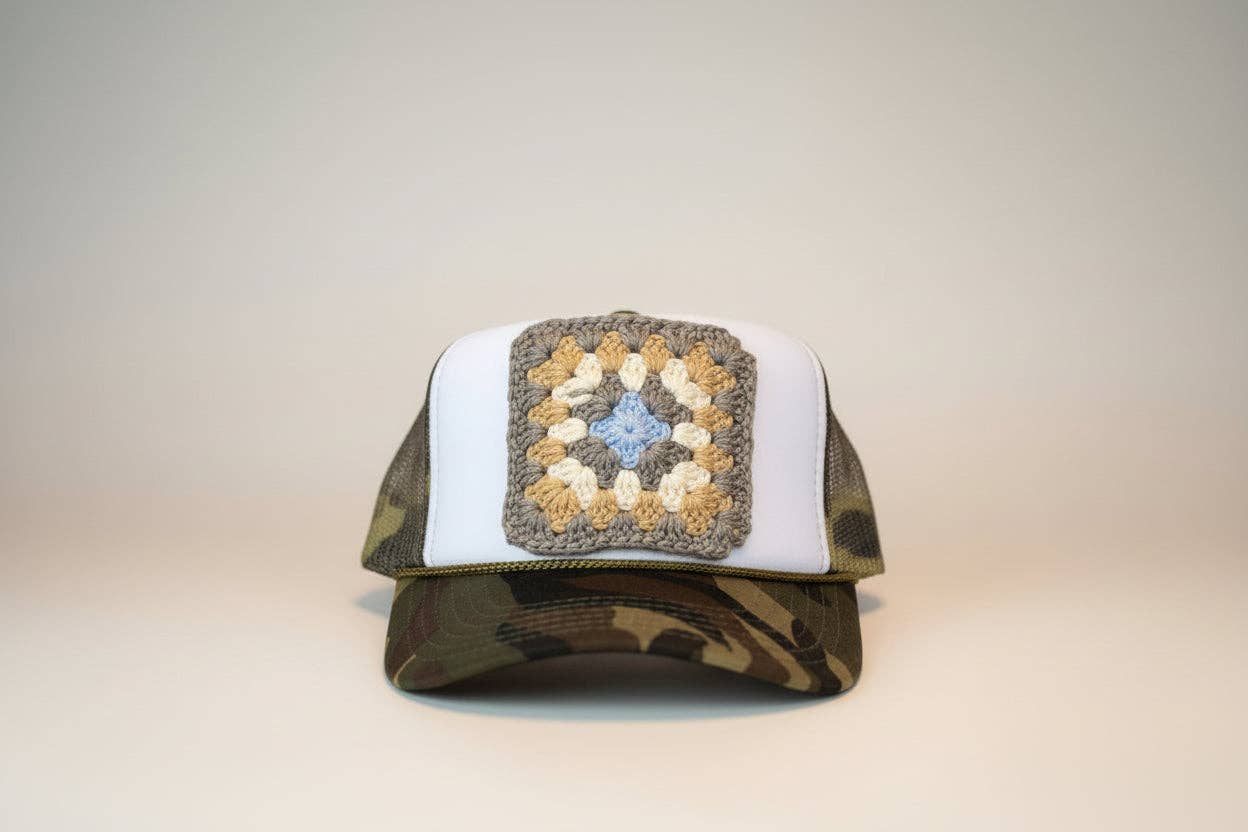 CurCo. Provisions - Sliver Lining Granny Square