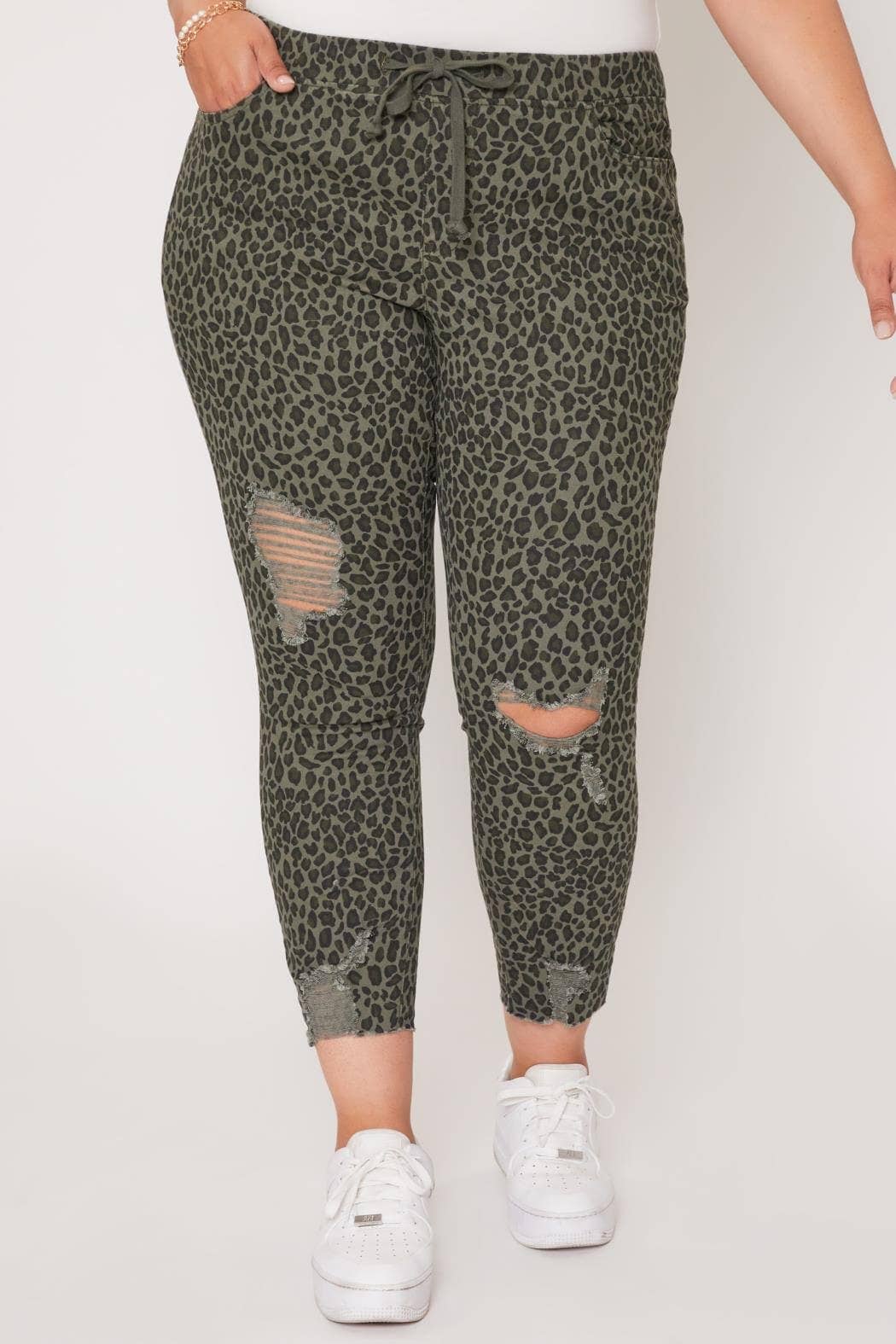 Plus Size High Rise Ankle Jogger-XP961121
