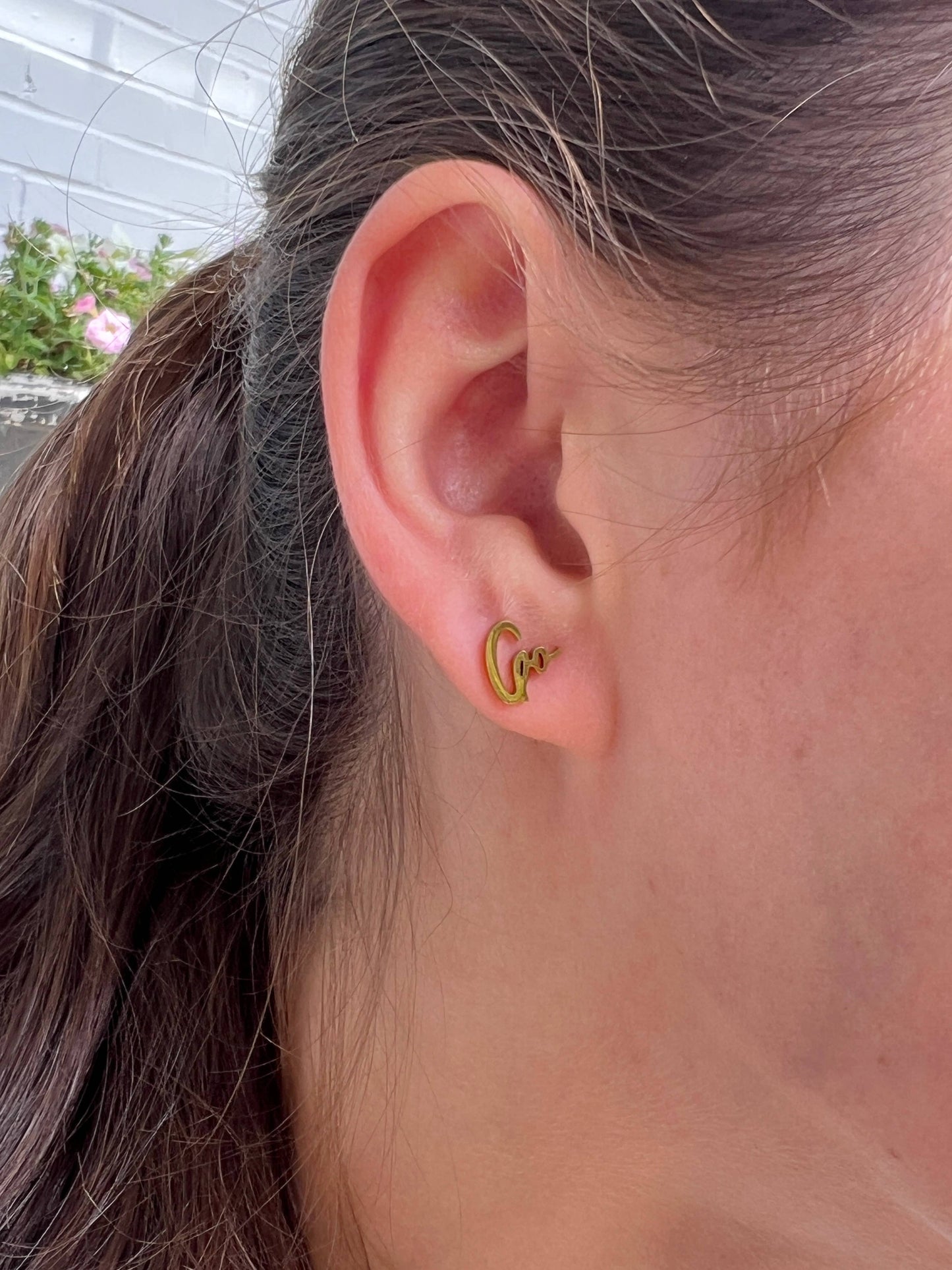 Steele Sloan Designs - Go Vols Cute Game Day Gold Stud Earrings, Tennessee Gameday