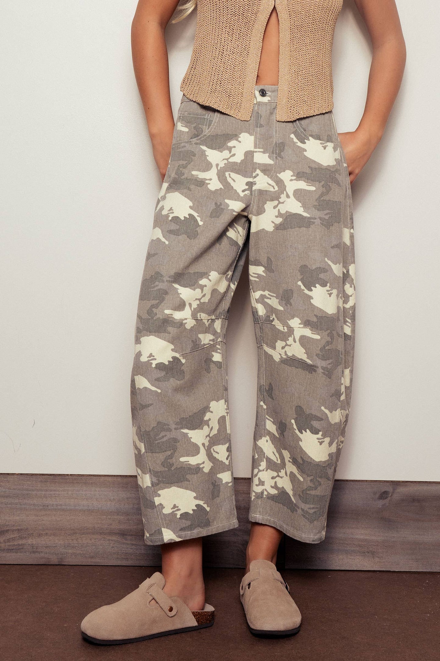 Camo Print Wide Leg Cropped Western Jeans