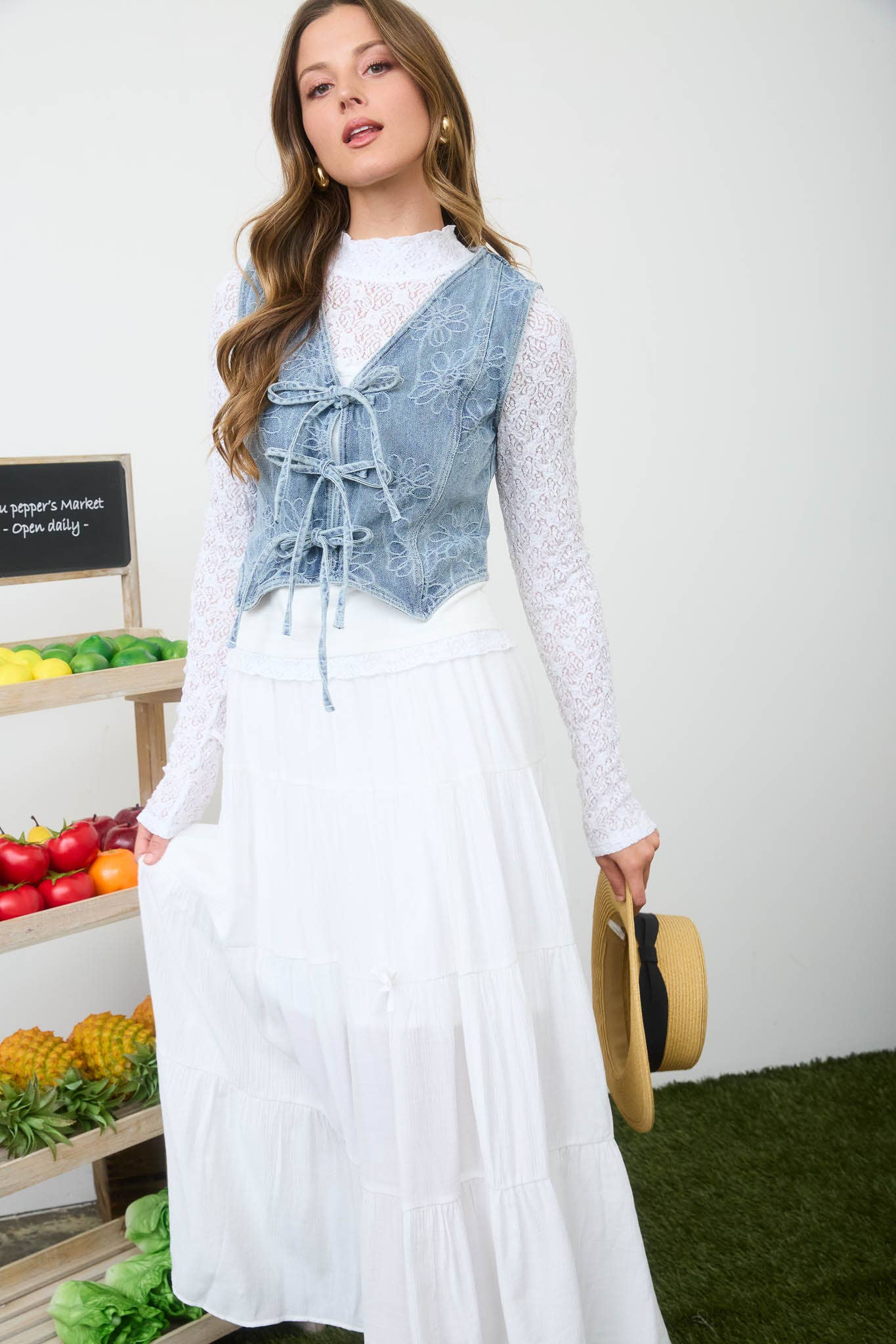 FLORAL WASHED DENIM PATTERN FRONT TIE VEST