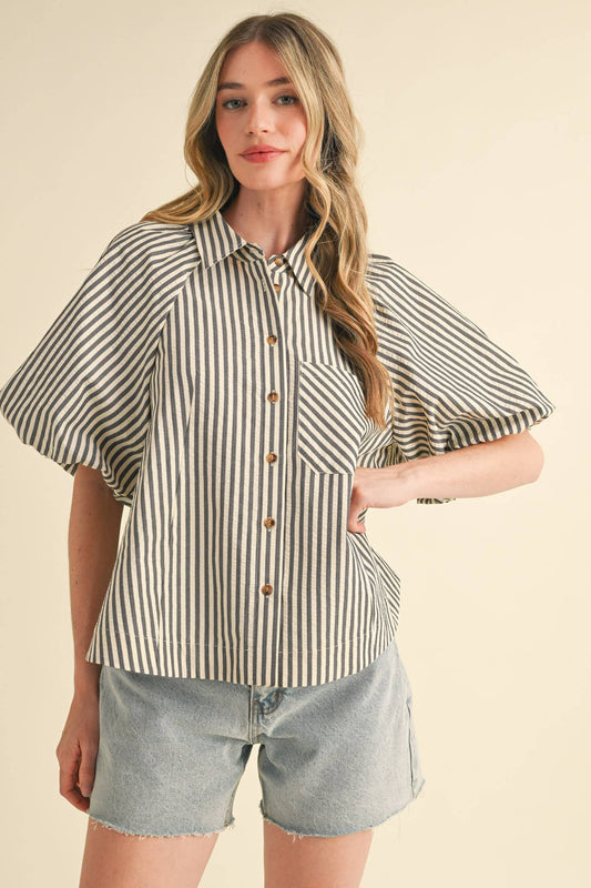 BUBBLE SLEEVE BUTTON DOWN TOP