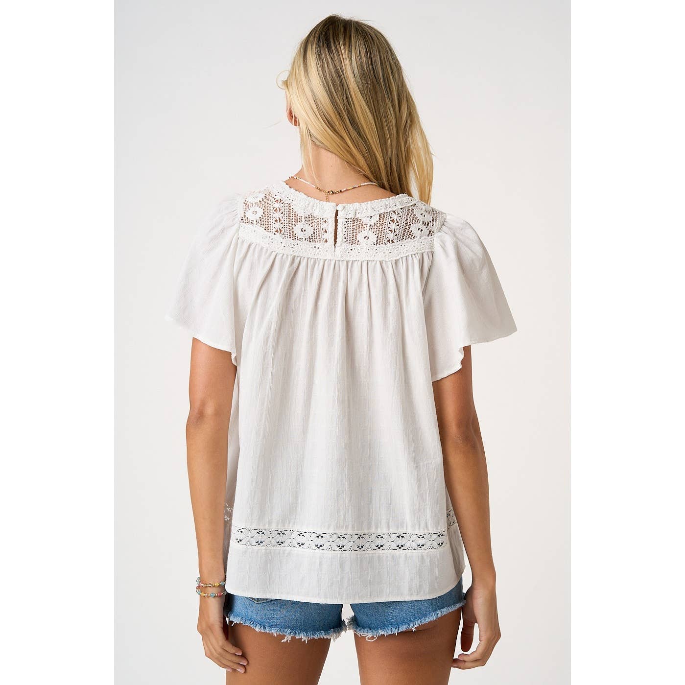 mittoshop - LACE DETAIL SHORT FLUTTER SLEEVE TOP