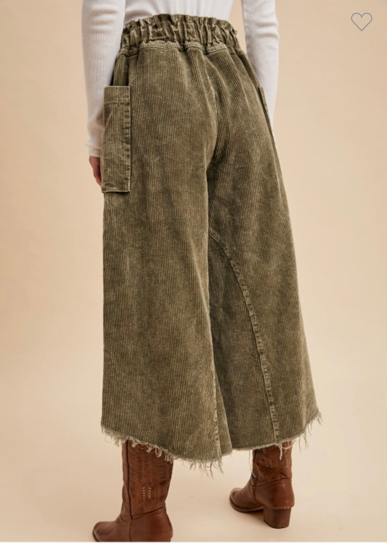 Mineral washed fray hem corduroy