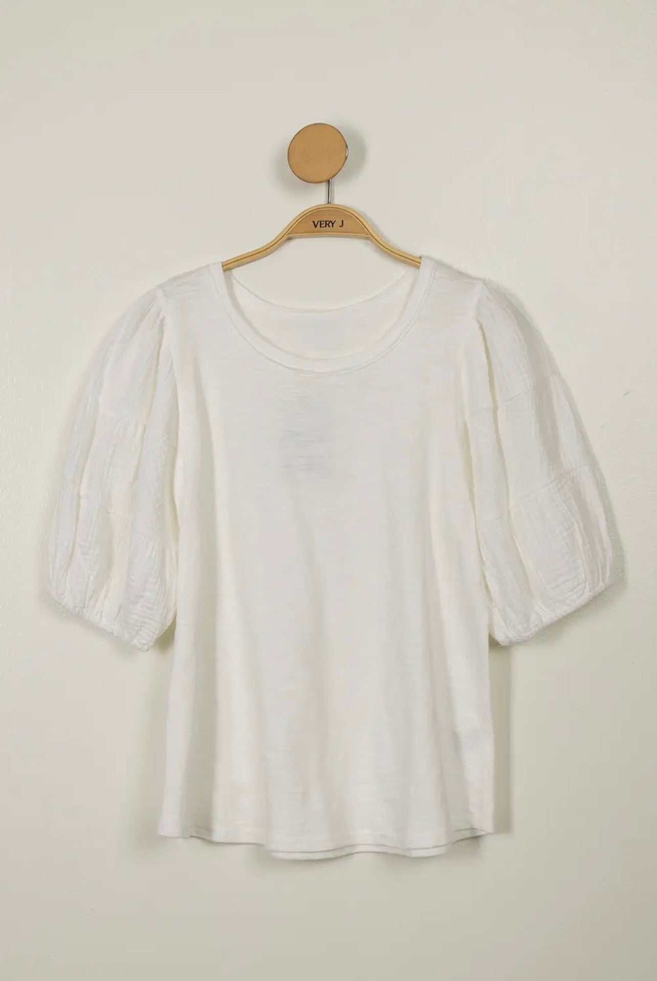 Mineral wash puff sleeve