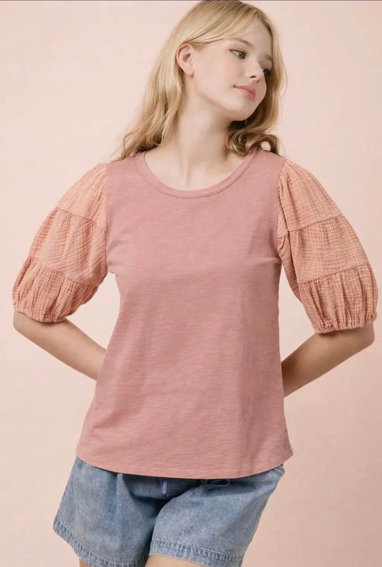 Mineral wash puff sleeve